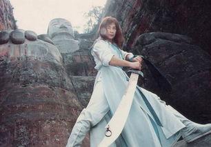 赵文卓聂风图片,武侠世界中的传奇英雄